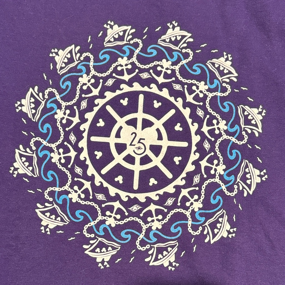 Disney Cruise size small sweatshirt Mandala Graphic Tee - Purple & White Blue